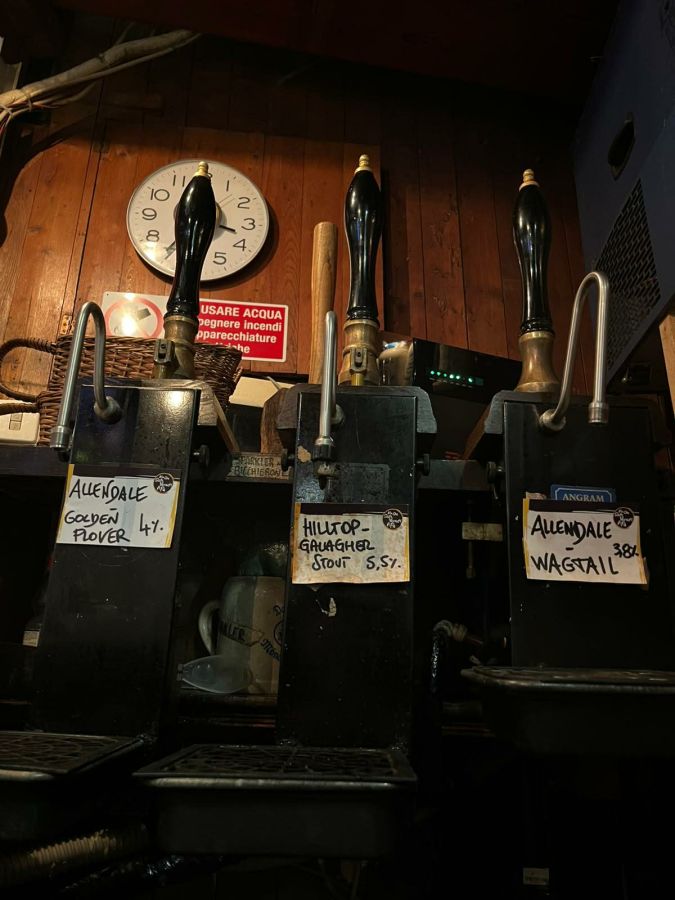 Row of cask handpulls at the Ma Che Siete Venuti A Fà pub