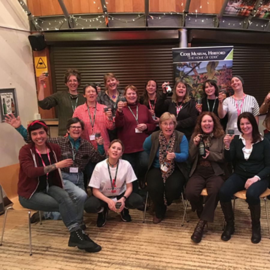 Photo of a big group of women at Craft Con 2019 © Kevin Woolley