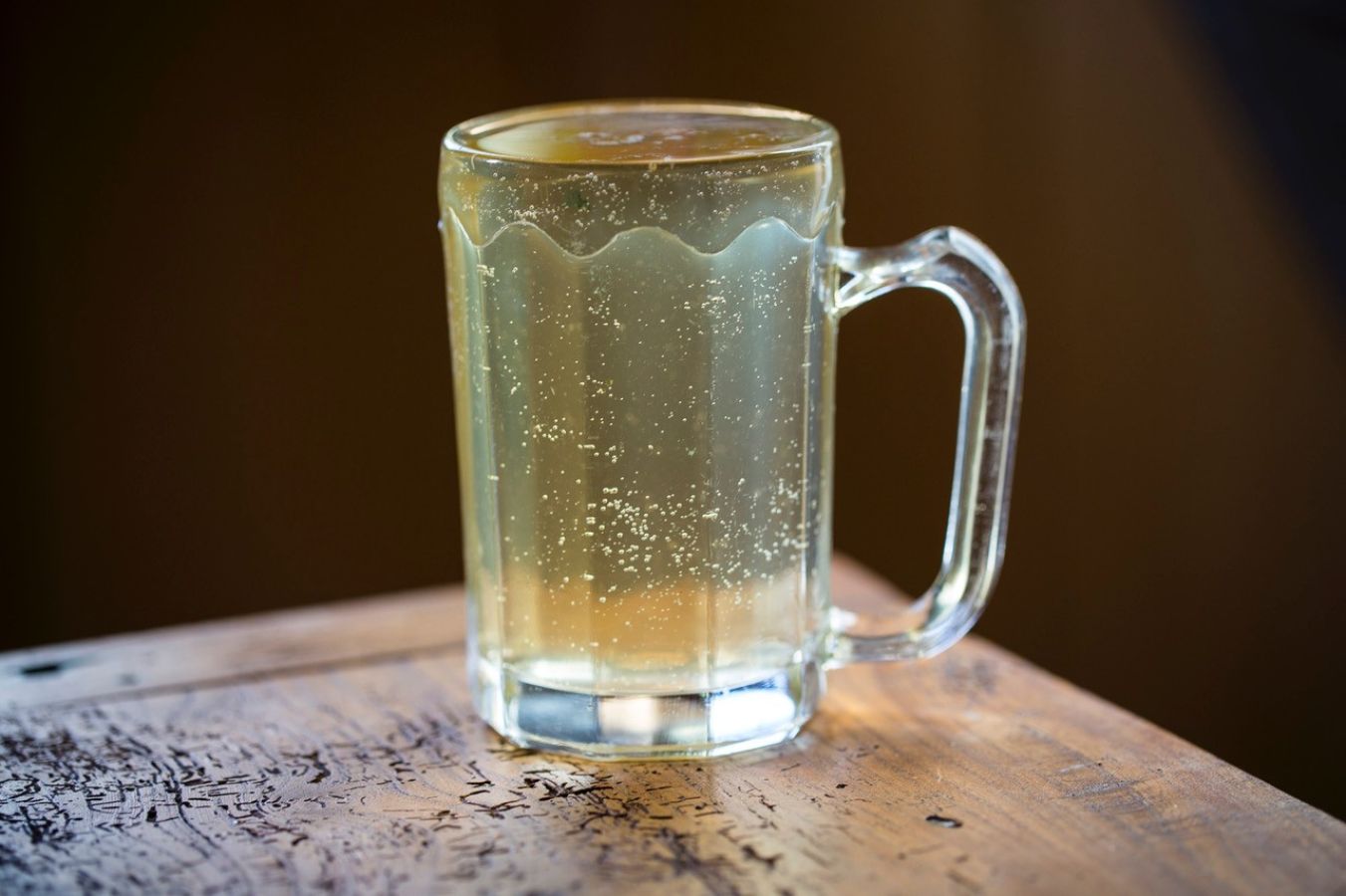 Photo of a glass of perry on a table. Photo by masters masters.co
